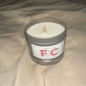 Trader Joe's Fresh Currant Scented Candle